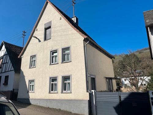 Foto - Gemütliches Haus - 80.000,00&nbsp;EUR Kaufpreis, ca.&nbsp; 86,00&nbsp;m&sup2;
