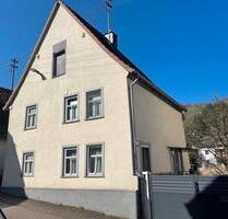 Gemütliches Haus - 80.000,00&nbsp;EUR Kaufpreis, ca.&nbsp; 86,00&nbsp;m&sup2; in Weiler bei Bingen (PLZ: 55413)