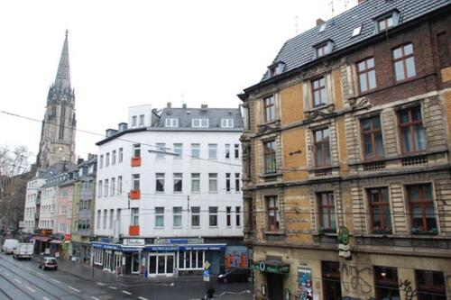 Foto - EIGENTUMSWOHNUNG 155 QM PLUS TERRASSE UNIVIERTEL 6 ZIMMER