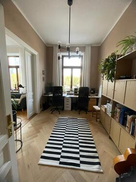 Foto - 4-Zi. Altbauwohnung am Schaumainkai (3er-WG geeignet)