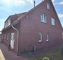 Schöne 4 Zimmer Wohnung im EG mit 111 qm2 und Gartenanteil - Winsen (Aller)