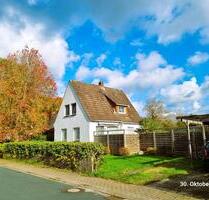 EFH (72 qm), Bj. 1955, GruBo 735 qm, Bahnhofsnähe - Rastede