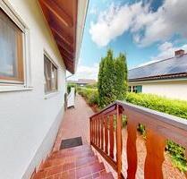 3 ZKB Mietwohnung mit Balkon, Badewanne, EBK, Stellplatz, Wohnung - Monsheim