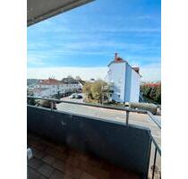 Stilvolle 2 Zimmer Wohnung mit Balkon - Bad Vilbel