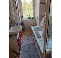 Schöne 2-Zimmer-Wohnung mit Balkon und großer Grünfläche - Geringswalde