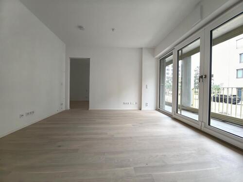 Foto - Vollmöblierte 2-Zimmer-Neubauwohnung in Neupasing