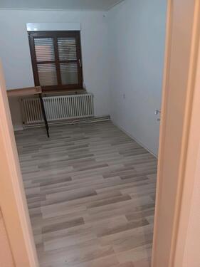 Foto - 70 Zimmer Etagenwohnung in Steinweiler