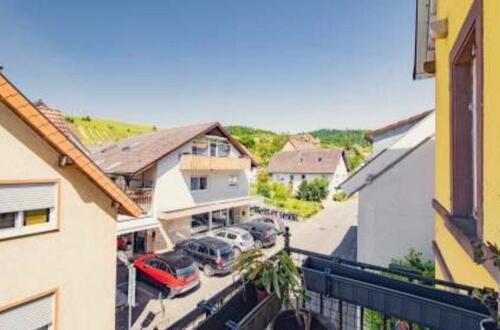 Foto - 6 Zimmer Etagenwohnung zum Kaufen in Ebringen