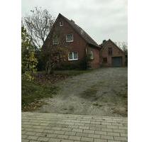 Einfamilienhaus mit großem Grundstück im Mischgebiet zu verkaufen - Lemwerder