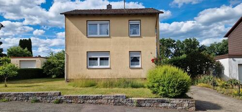 Foto - 5 Zimmer Einfamilienhaus zum Kaufen in Ottweiler