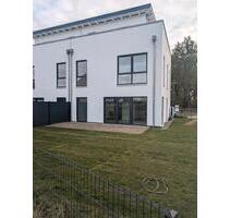 Erstbezug 203 qm Wohn-Nutzfläche - DHH- Rousseaupark - Ludwigsfelde