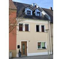 Gepflegtes Einfamilienhaus in zentraler Lage VilseckSchlicht