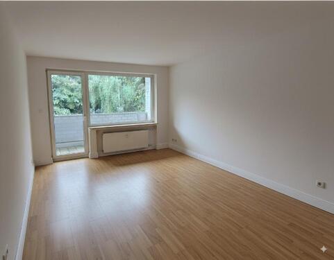 Foto - Helle 3-Zimmer-Wohnung mit Balkon & Einbauküche in Giesenkirchen