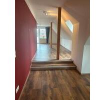 2-Zimmer Dachgeschosswohnung mit großer Dachterasse - Trittau