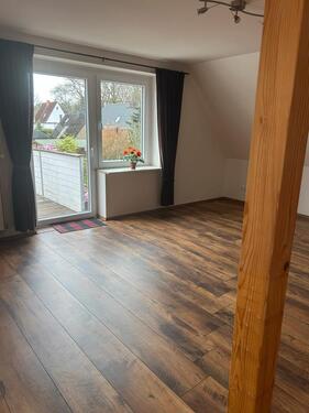Foto - 2 Zimmer Dachgeschoßwohnung zur Miete in Trittau