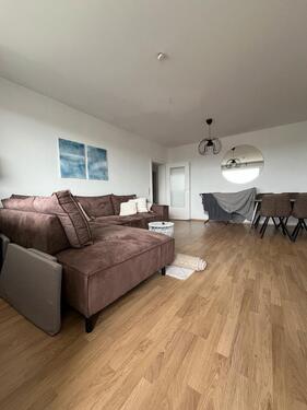 Foto - Helle 2-Zimmer Whg mit EBK, Balkon und Garage in Alt-Garbsen