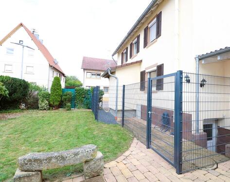 Foto - Geschmackvolle 4,5-Zimmer Gartenwohnung mit 160m² HalleScheune