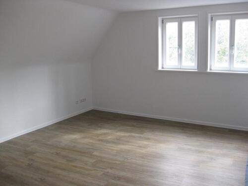 Foto - - 4-Zimmer-Wohnung mit EBK in der Fußgängerzone -