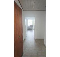 3 Zimmer Wohnung 76 qm lichtdurchflutet inkl Küche sofort frei - Duisburg Duisburg-Mitte