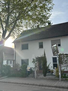 Foto - 2 Einfamilienhäuser - 835.000,00&nbsp;EUR Kaufpreis, ca.&nbsp; 20,00&nbsp;m&sup2;&nbsp;Wohnfl&auml;che