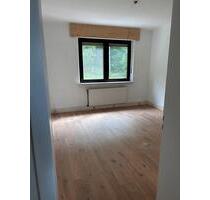 2-Zimmer-Wohnung in ruhiger Lage am Waldrand SB – frei ab sofort - Saarbrücken Neue Bremm