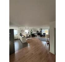 Gepflegte 4-Zimmer Maisonette-Wohnung in Stuhr-Brinkum *Privat*