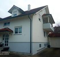 Preiswerte Doppelhaushälfte in ruhiger Lage - Oberstadion