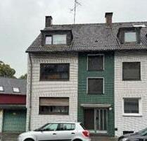 6-Familienhaus mit 3 Garagen in Duisburg an Kapitalanleger