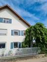 Foto - Bauernhaus mit Stall und Scheune