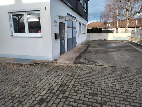 Foto - Gewerberäume zu Vermieten - 1.250,00&nbsp;EUR Kaltmiete, ca.&nbsp; 130,00&nbsp;m&sup2;