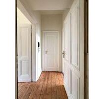 Zauberhaftes kleines Altbauapartment im Herzen von Köln