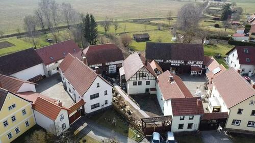 Foto - 1791 qm Grundstück mit Haus und Scheune in Hohenfelden