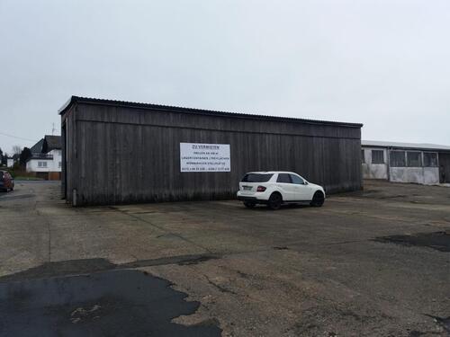 Foto - Halle Werkstatt Stellplatz Garage Schrauberhalle