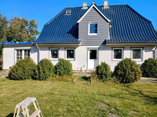 Foto - großes Grundstück mit drei WE.zum sanieren