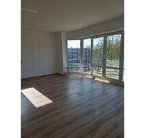 4 Zimmerwohnung mit Balkon - 618,00&nbsp;EUR Kaltmiete, ca.&nbsp; 88,25&nbsp;m&sup2; in Emden (PLZ: 26721)