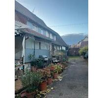 Charmantes Altbauhaus aus 1910 mit Renovierungsbedarf in ruhiger - Remchingen