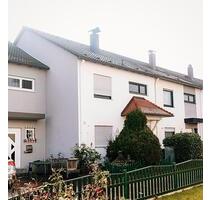 Reihenmittelhaus mit Garten, Balkon & Ausbaupotenzial in ruhiger - Offenburg Elgersweier