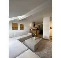 helle Dachgeschosswohnung- neu saniert - Nürnberg Rabus