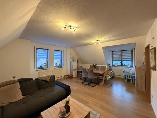 Foto - 3 Zimmer Dachgeschoßwohnung zur Miete in Heilsbronn