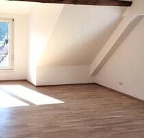 Helle 2-Zimmer-Dachgeschosswohnung in Schelklingen