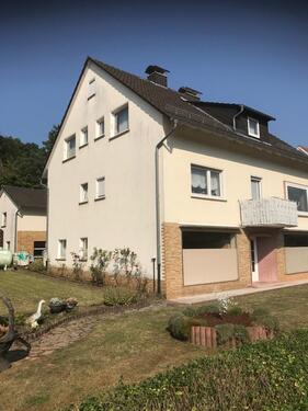 Foto - 1-2 Familienhaus mit Gewerbefläche u. Nebengebäude