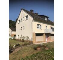 1-2 Familienhaus mit Gewerbefläche u. Nebengebäude - Ringgau