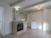 Foto - Loftartige 2-Zimmer-Dachgeschosswohnung, saniert u. bezugsfertig,