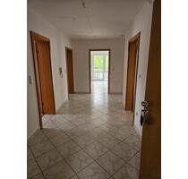 90 qm Wohnung - 710,00 EUR Kaltmiete, in Hünfeld (PLZ: 36088)