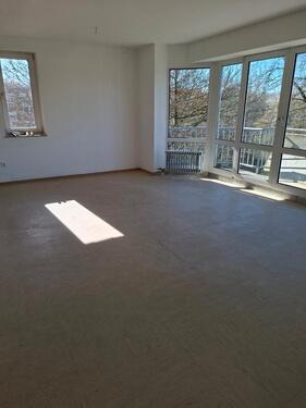 Foto - 4 Zimmerwohnung mit Balkon - 574,00&nbsp;EUR Kaltmiete, ca.&nbsp; 88,25&nbsp;m&sup2;