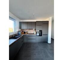 2- Zimmer Neubauwohnung mit Loggia, Einbauküche und Stellplatz - Gütersloh