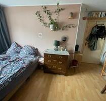 Wohnung Zwischenmiete Nippes - 700,00&nbsp;EUR Kaltmiete, ca.&nbsp; 34,00&nbsp;m&sup2; in Köln (PLZ: 50733) Nippes