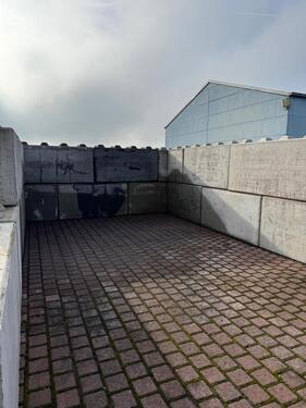 Foto - Außenstellplatz für Wohnwagen etc. zu vermieten