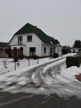 Foto - Haus zu verkaufen - 380.000,00&nbsp;EUR Kaufpreis, ca.&nbsp; 120,00&nbsp;m&sup2;