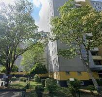 4-Zimmer-Wohnung mit Balkon in sehr beliebter Lage in Laatzen